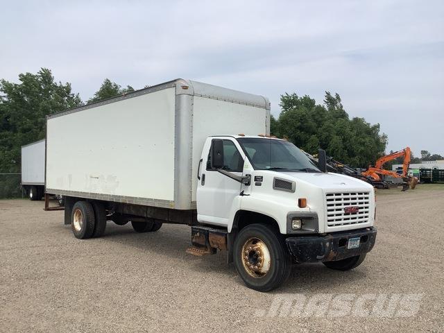 GMC 7500 شاحنات ذات هيكل صندوقي