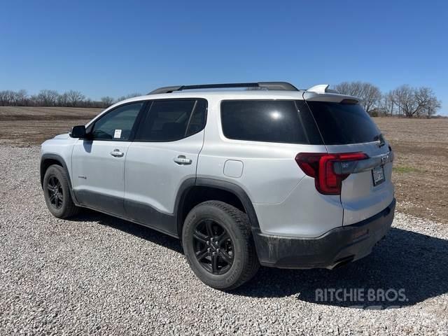 GMC Acadia سيارات