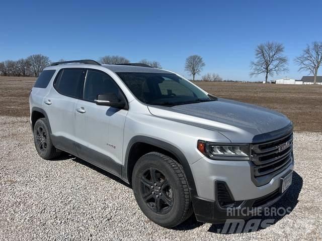 GMC Acadia سيارات