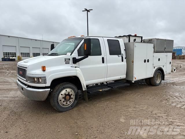 GMC C5500 مركبات الأغراض العامة