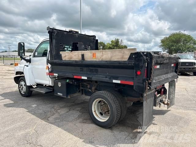 GMC C5500 شاحنات قلابة