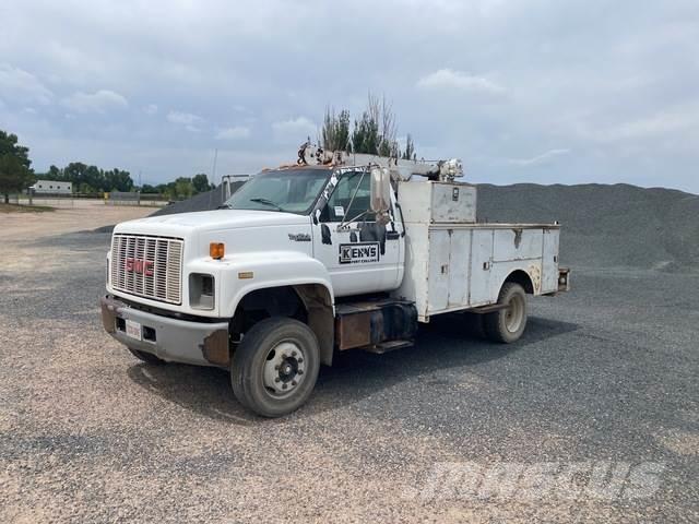 GMC C5500 مركبات الأغراض العامة