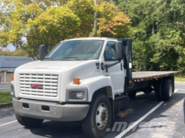 GMC C6500 شاحنات مسطحة/مفصلية الجوانب
