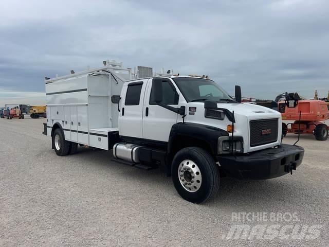 GMC C7500 مركبات الأغراض العامة