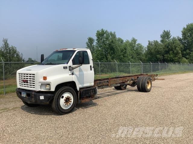 GMC C7500 كابينة والداخلية