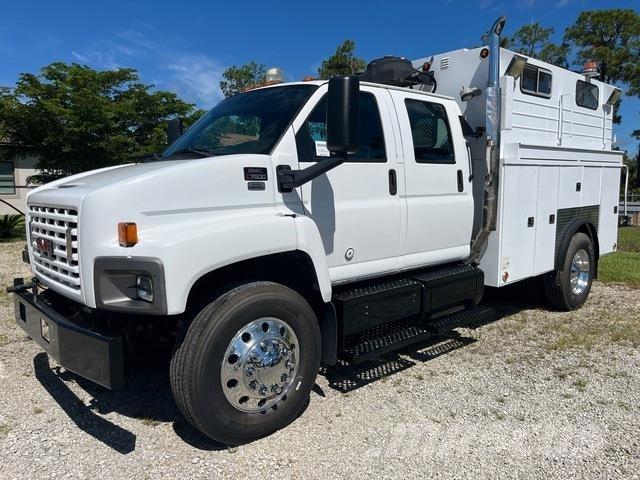 GMC C7500 مركبات الأغراض العامة