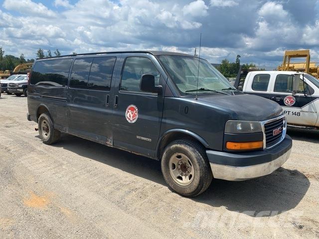 GMC G3500 سيارات