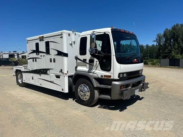 GMC T7500 أخرى