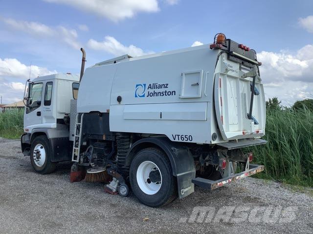 GMC T7F042 شاحنات كاسحة
