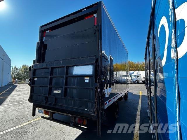 GMC W5 شاحنات ذات هيكل صندوقي