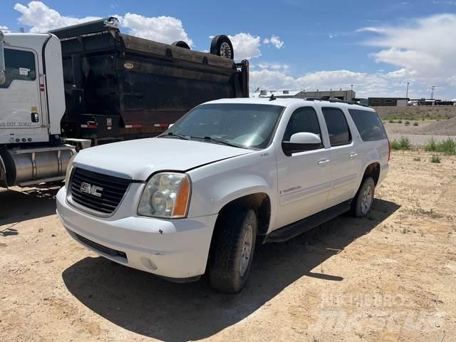 GMC Yukon سيارات