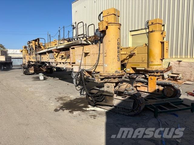 Gomaco GP2600 معدات الرصف الخرساني