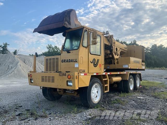 Gradall G660E حفارات بعجل