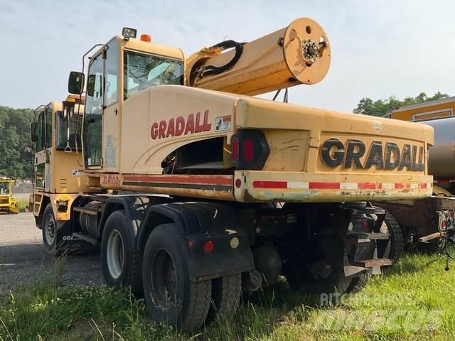 Gradall XL4100 حفارات بعجل