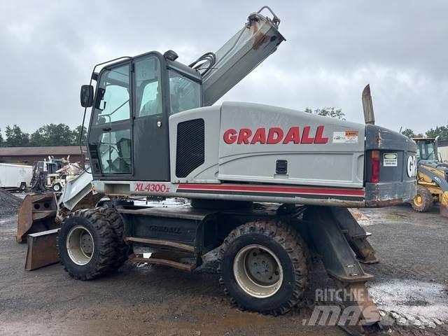 Gradall XL4300 حفارات بعجل
