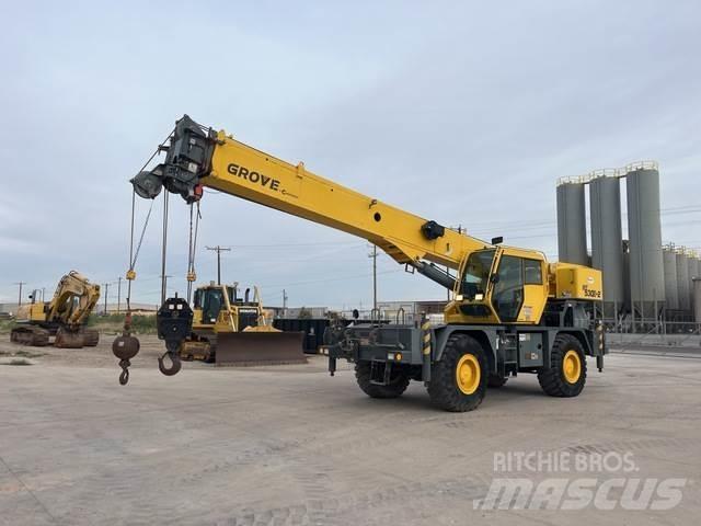 Grove RT530E-2 رافعات الطرق الوعرة