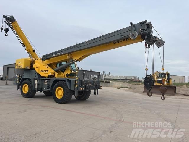 Grove RT530E-2 رافعات الطرق الوعرة