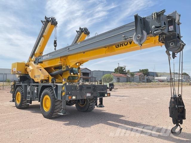 Grove RT530E-2 رافعات الطرق الوعرة