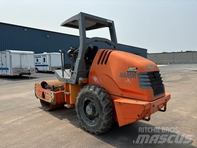 Hamm 3205 مداحل أحادية الأسطوانة