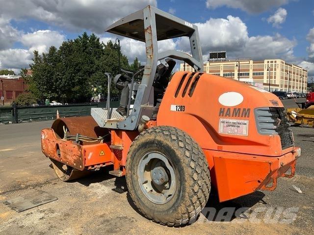Hamm 3307 مداحل أحادية الأسطوانة