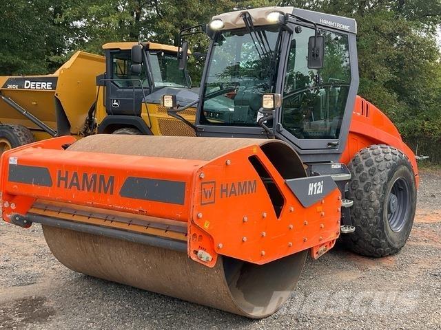 Hamm H12i مداحل أحادية الأسطوانة