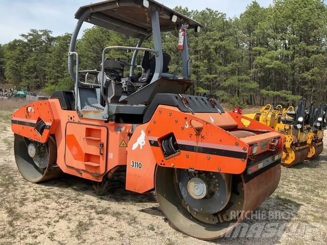 Hamm HD110HV مداحل ثنائية الاسطوانة