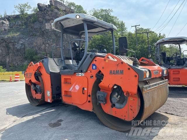 Hamm HD120i مداحل ثنائية الاسطوانة