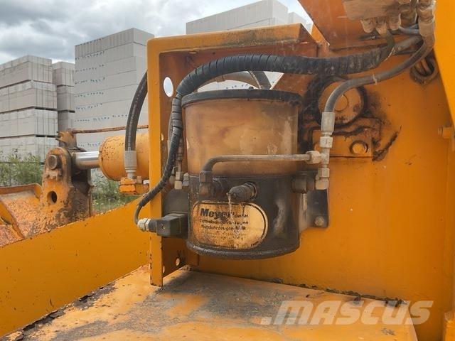 Hanomag 55D لوادر بعجل