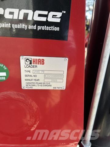 Hiab J14S 79 رافعات الطرق الوعرة