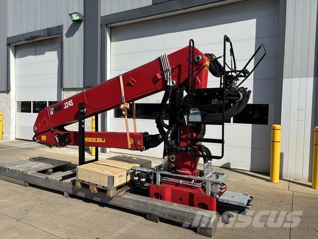 Hiab J24S 85 رافعات الطرق الوعرة