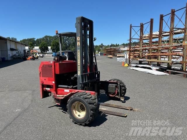 Hiab M5500 رافعات شوكية مثبتة على شاحنات