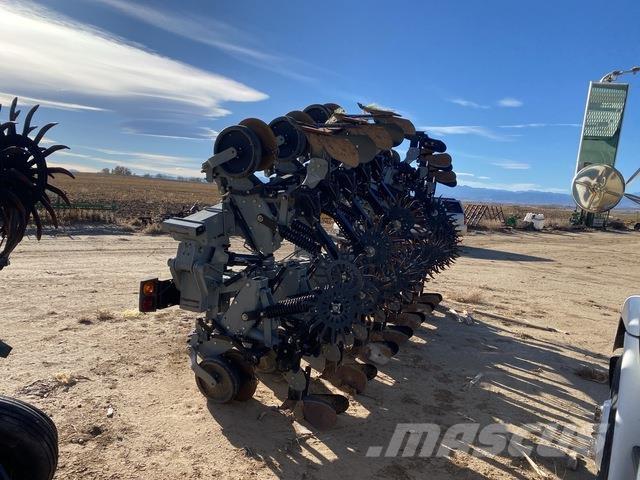 Hiniker 6000 زراعات