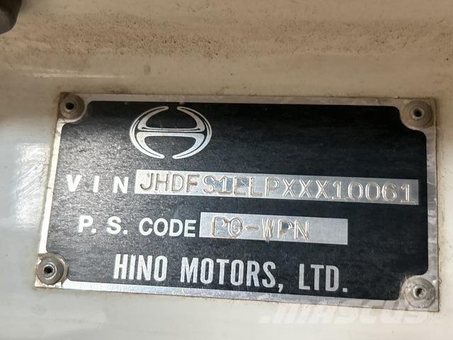 Hino 1ELPG-WPN وحدات الجر