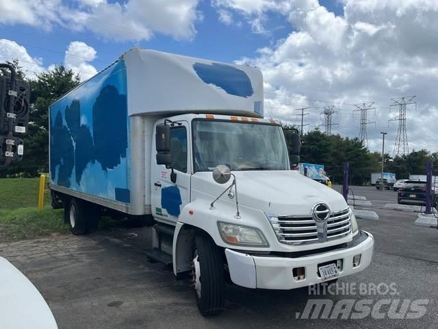 Hino 258 شاحنات ذات هيكل صندوقي