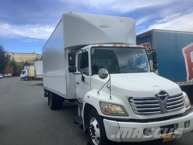 Hino 258 شاحنات ذات هيكل صندوقي