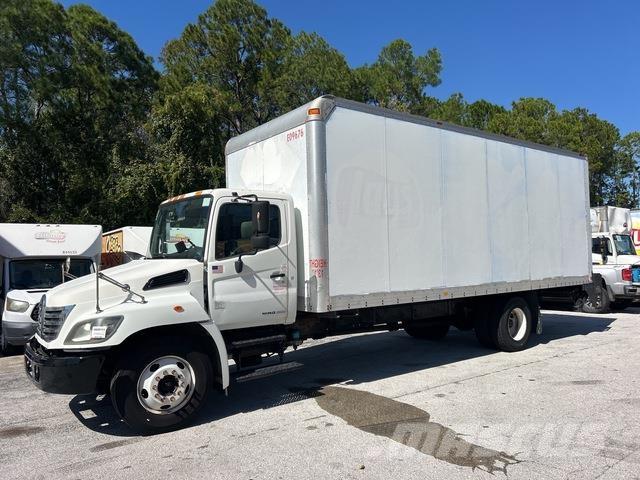 Hino 258 شاحنات ذات هيكل صندوقي