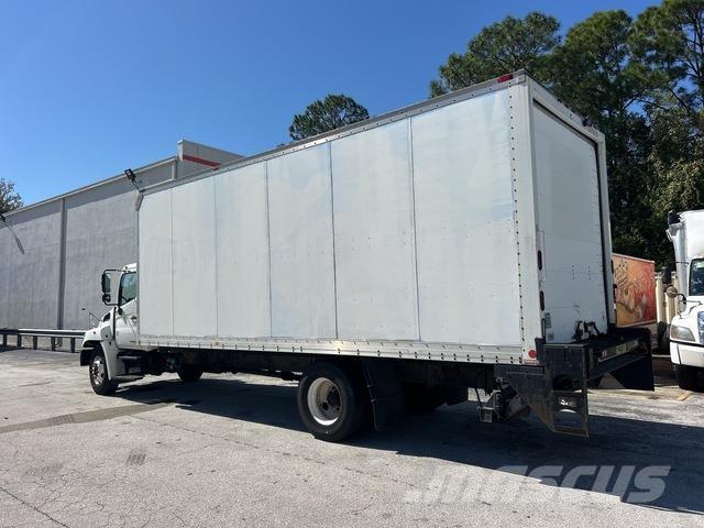 Hino 258 شاحنات ذات هيكل صندوقي