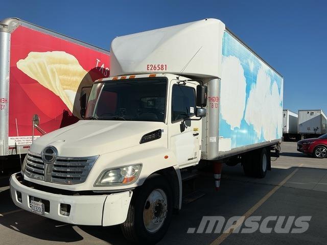 Hino 258 شاحنات ذات هيكل صندوقي
