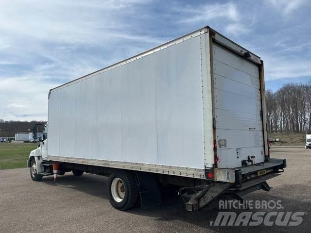 Hino 268 شاحنات ذات هيكل صندوقي