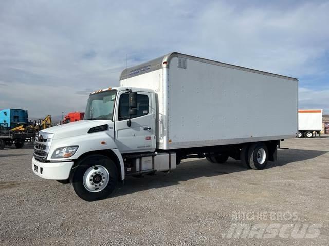 Hino 268 شاحنات ذات هيكل صندوقي