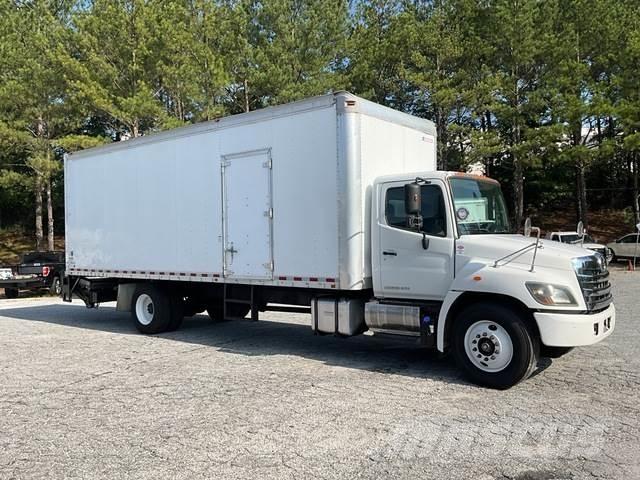 Hino 268 شاحنات ذات هيكل صندوقي