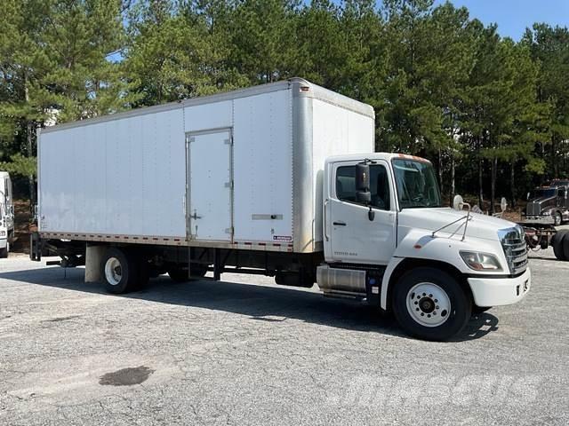 Hino 268 شاحنات ذات هيكل صندوقي