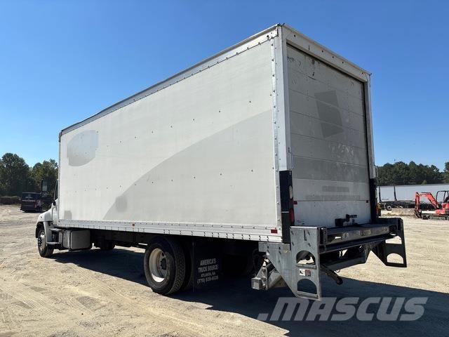 Hino 268 شاحنات ذات هيكل صندوقي