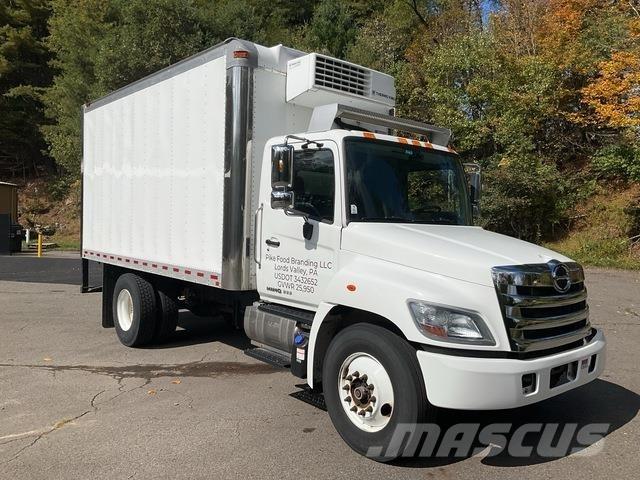 Hino 268 شاحنات بدرجة حرارة قابلة للضبط