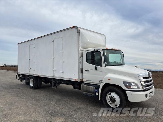 Hino 268 شاحنات ذات هيكل صندوقي