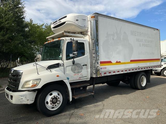 Hino 268 شاحنات بدرجة حرارة قابلة للضبط