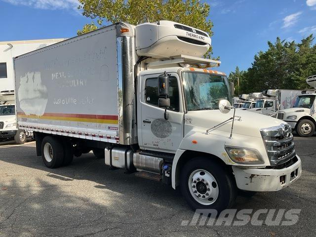 Hino 268 شاحنات بدرجة حرارة قابلة للضبط