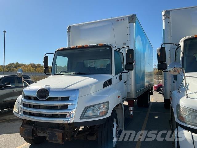 Hino 268 شاحنات ذات هيكل صندوقي