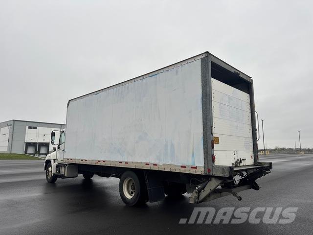 Hino 268 شاحنات ذات هيكل صندوقي