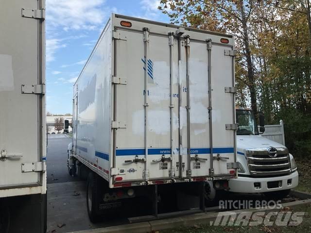 Hino 338 شاحنات ذات هيكل صندوقي